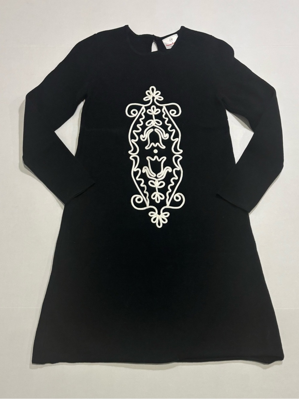 Hanna Andersson Girls Black Embroidered Knit Dress 130 (size 8) Long Sleeve